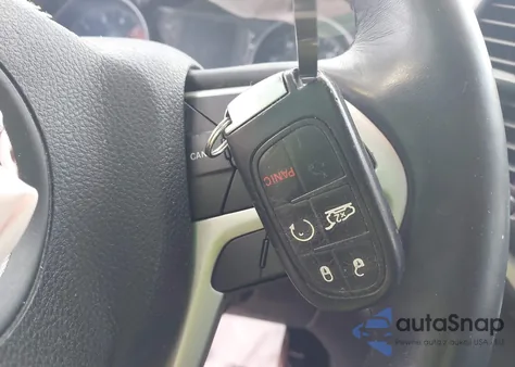 2018 Jeep Cherokee Latitude Plus Fwd z USA, uszkodzony, nr VIN 1C4PJLLX5JD551492